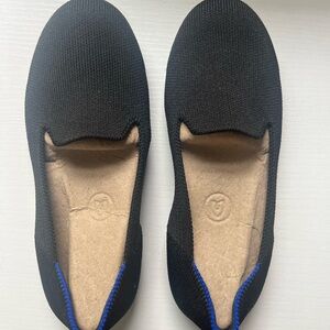 Black Rothy’s size 1 kids